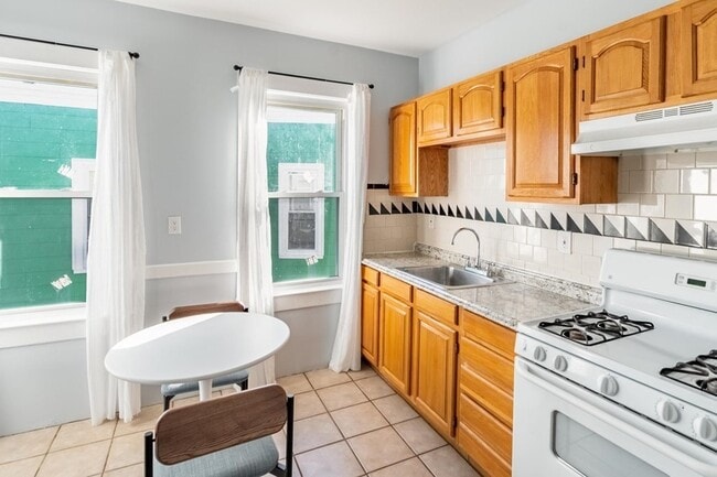 Photo - 15 Groom St Unit 3