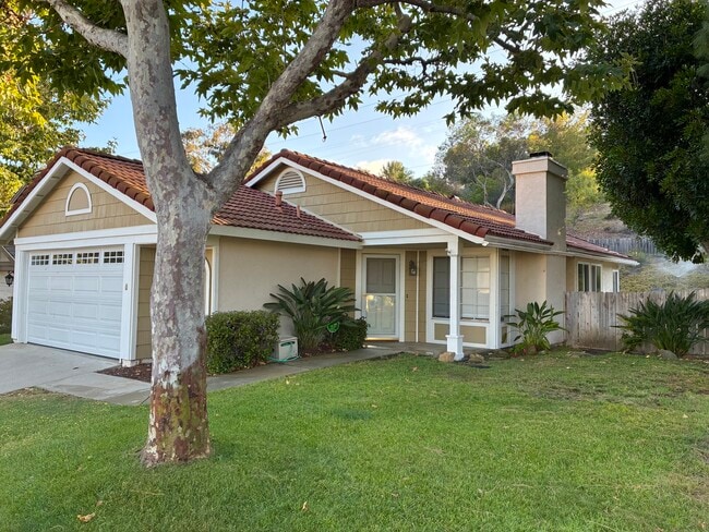 Building Photo - 2027 Pointer Glen Rental