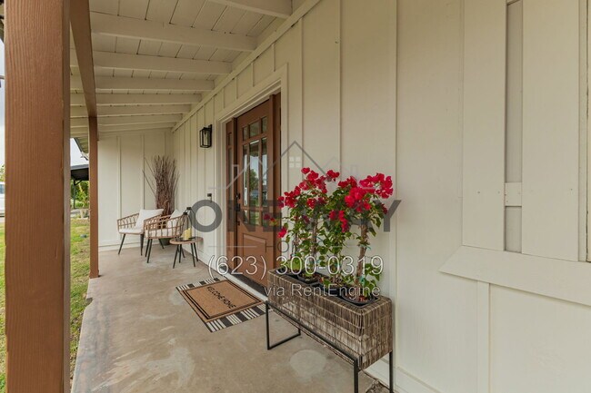 Photo - 107 S Catalina St