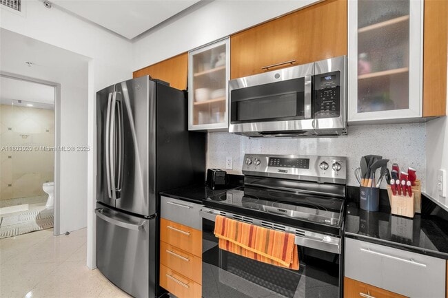 Photo - 1750 N Bayshore Dr Unit 3910