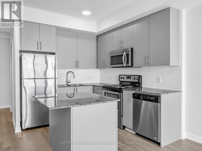 Photo - 85 Duke St W Unit 701