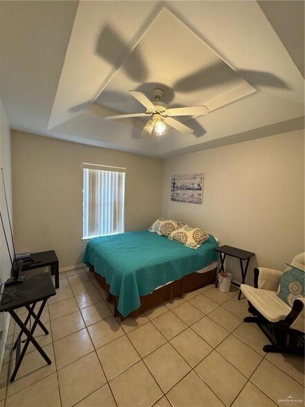 1500 W Prosperity Dr Unit B