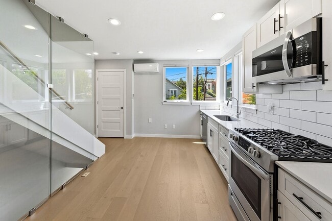 Photo - 3638 36th Ave S