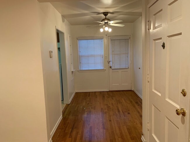 Photo - 4302 Elm Ave Unidad 3