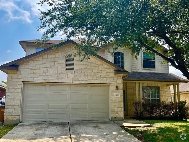Building Photo - 9215 Pioneer Forest Dr Rental