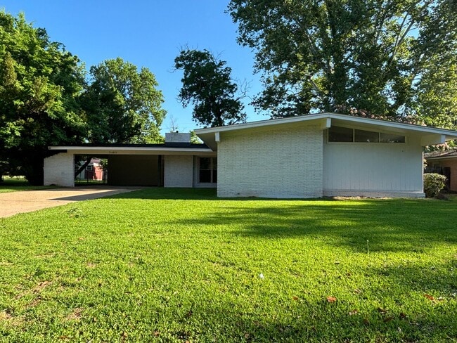Building Photo - Greenacres Place in North Bossier Rental