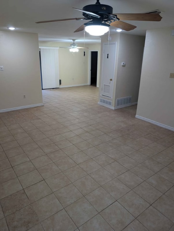 Photo - 931 Edwards St