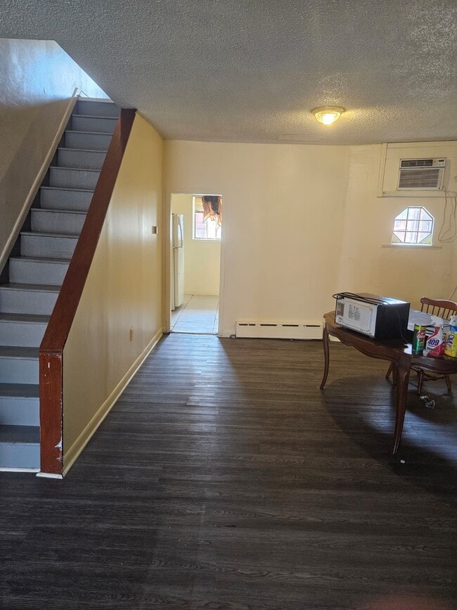 Building Photo - 6149 Wheeler St Rental