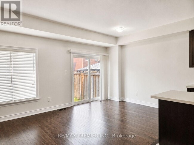 Photo - 34 Arnold Cres