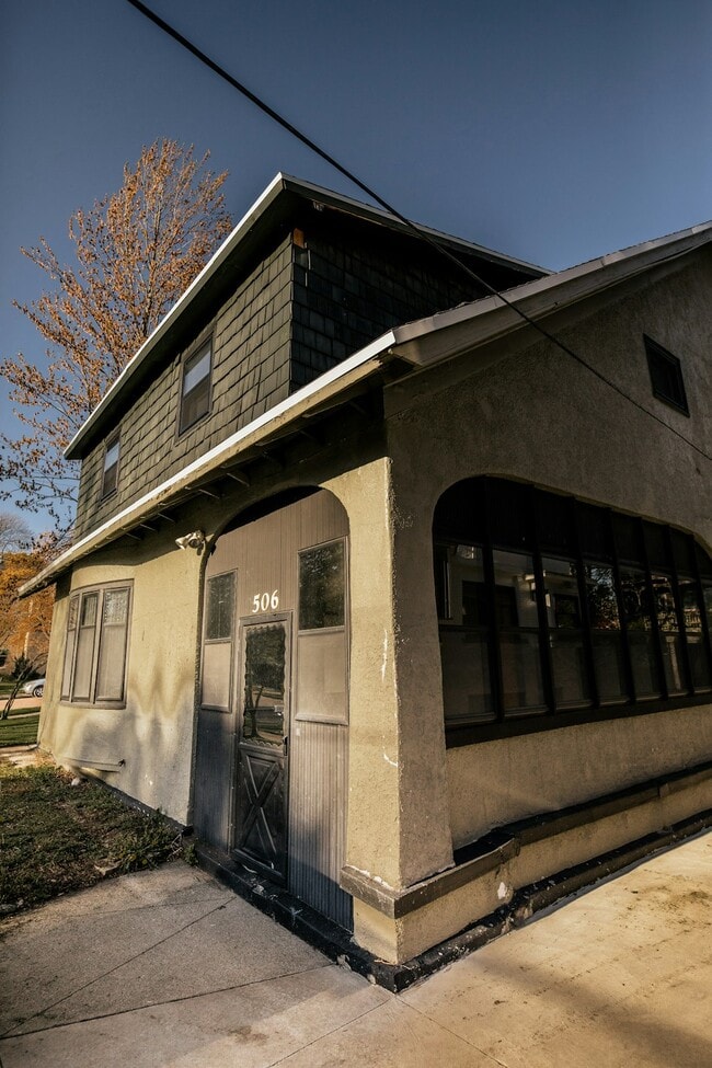 Building Photo