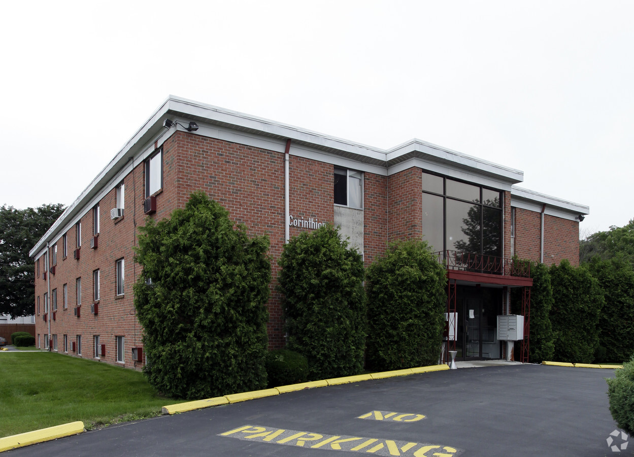 Photo - Corinthian Apartments
