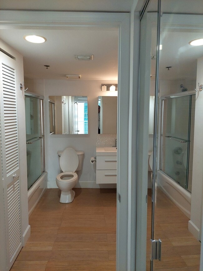 Photo - 1200 Brickell Bay Dr Unit 1918