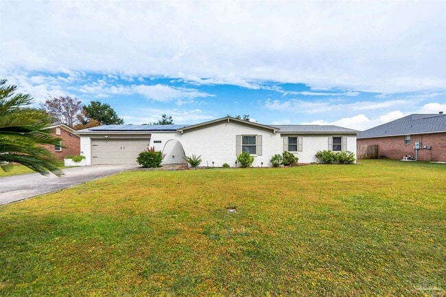 Building Photo - 12164 Longwood Dr Rental