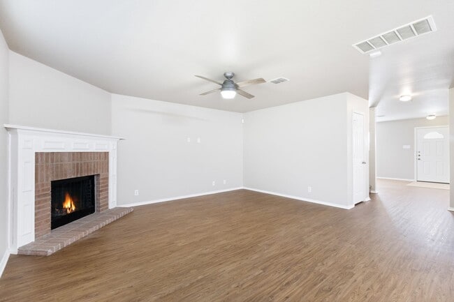 Photo - Well-Maintained 3-Bedroom Home – Ideal for Students & Professionals!