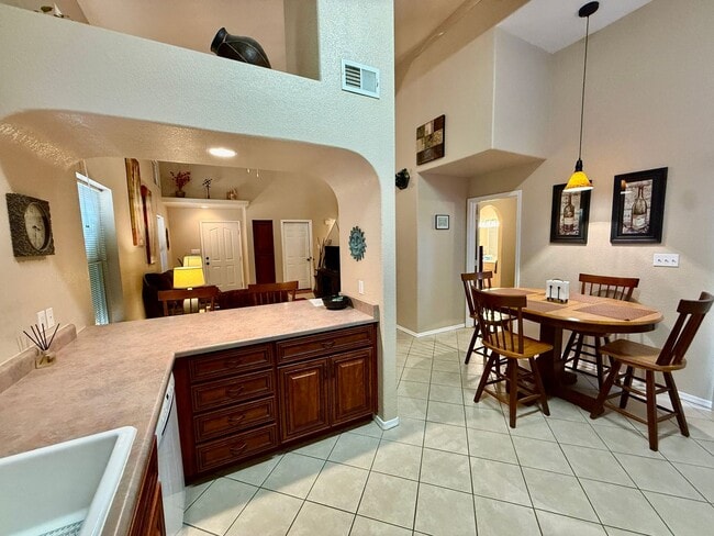 Photo - Furnished Condo in Rental Mesa Del Sol