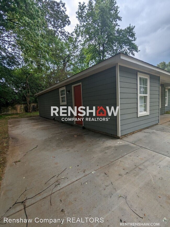Photo - 4 br, 2 bath House - 3781 Hanna Dr