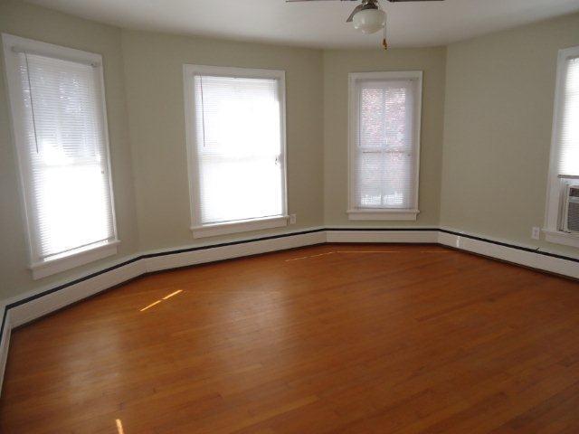 Photo - 702 W Main St Unit 2