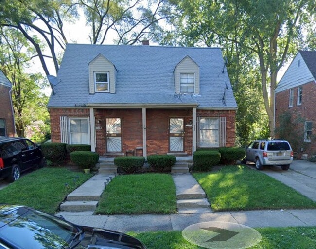 Building Photo - 18662 Sunset St