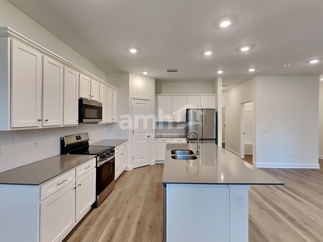 Photo - 1067 Grafton Ridge Dr