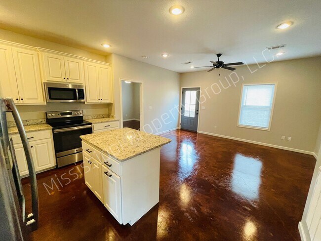 Photo - 3BR/3BA For Rent
