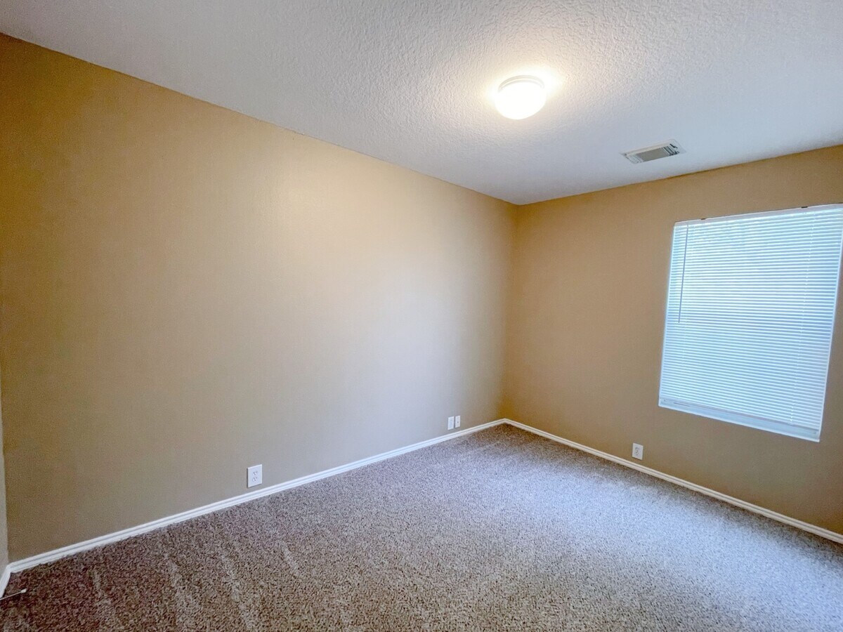 Photo - 23742 Pebworth Pl