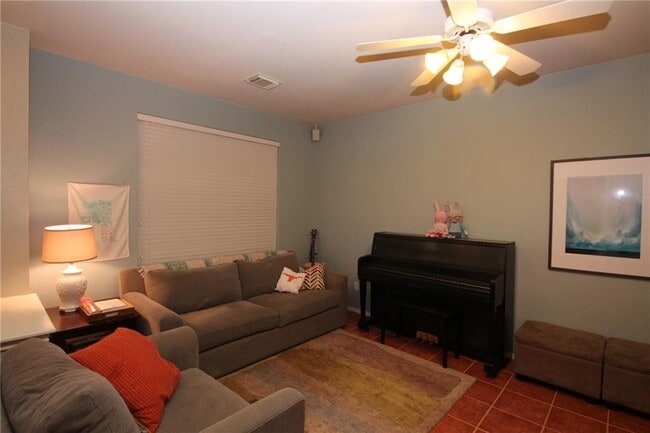 Photo - 12517 Sir Christophers Cove