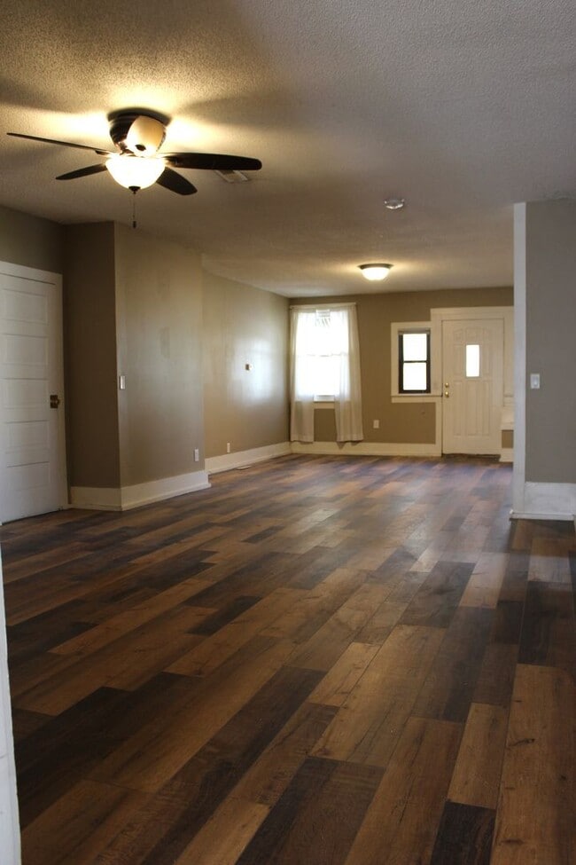 Photo - 3 Bedroom - one level