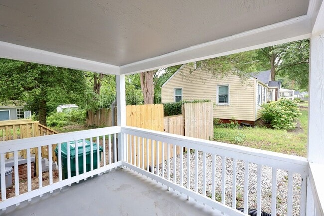 Photo - 2405 Bransford Dr