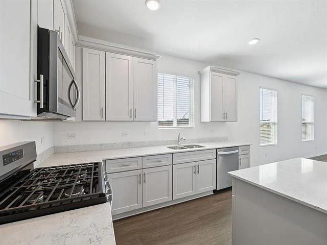 Photo - 2440 Limerick Dr