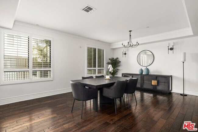 Photo - 1530 Camden Ave Unit 105