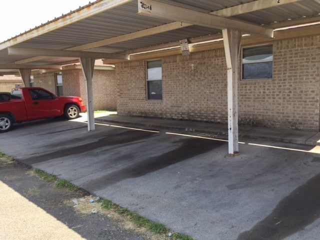 Photo - 1302 S Diplomat Dr Unit 1