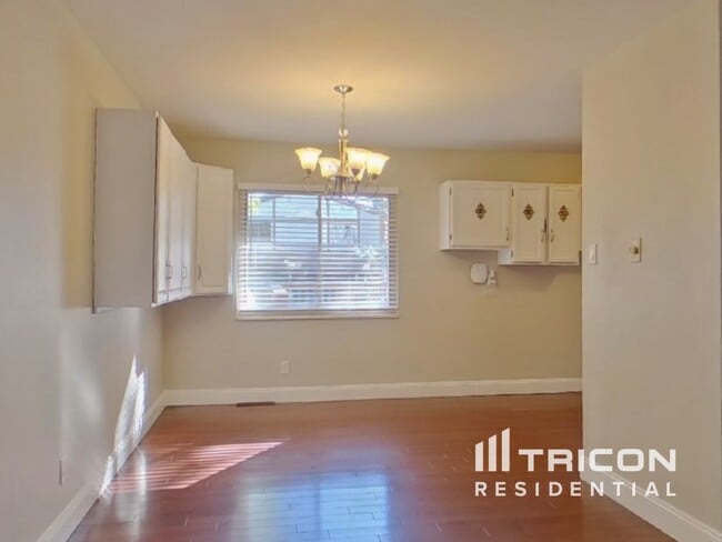 Photo - 3134 S Richfield St