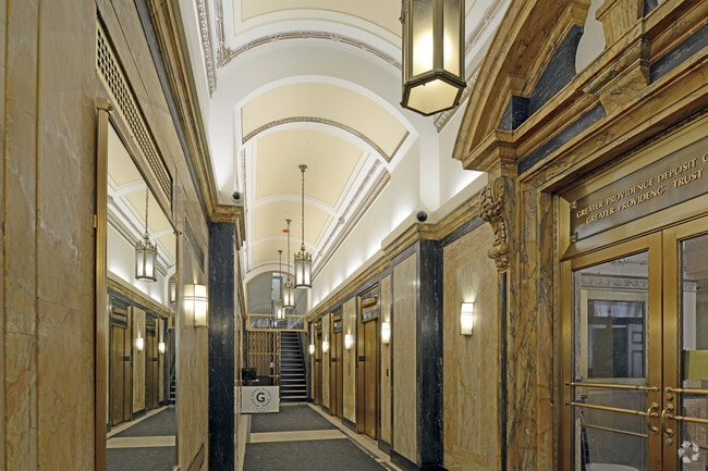 Resident Lobby - G Reserve