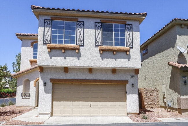 Building Photo - 10890 Avenzano St Rental