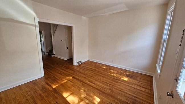 Photo - 3 Bedroom Duplex!