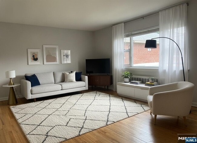 Building Photo - 241 W Passaic St Unit 17B