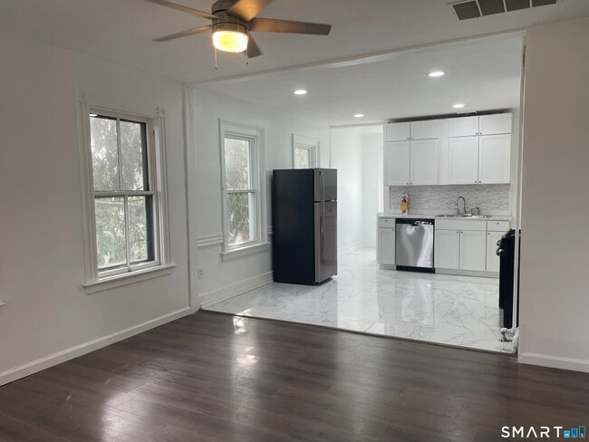 Photo - 40 Exchange St Unit 2