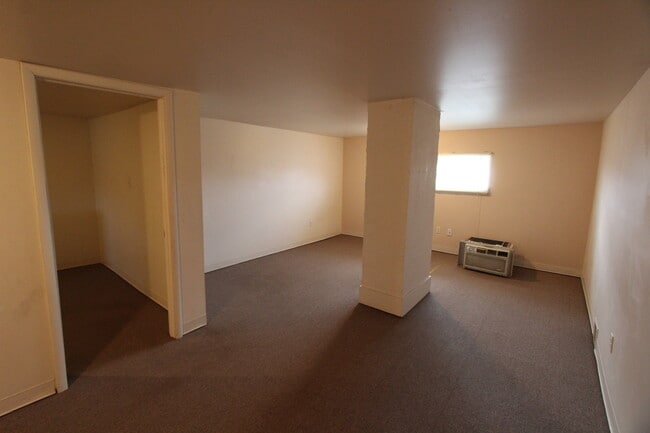 Photo - 624 Carothers Ave Unit 3