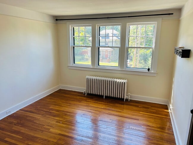 Photo - 11 Elliott Pl