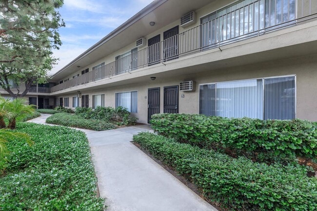 Photo - Saddleback Pines Apartment Homes