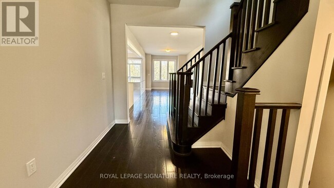 Photo - 755 Elsley Ct