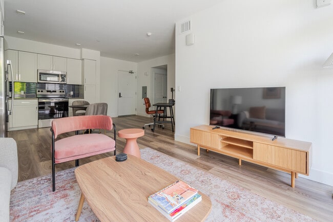 Photo - 85 Cleaveland Rd Unit FL4-ID2113