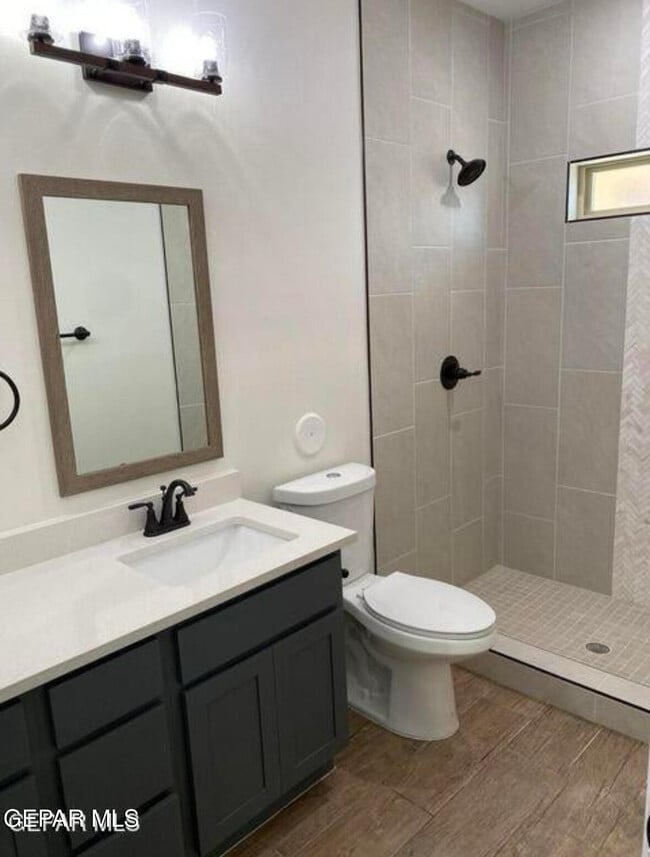 Photo - 453 Sun Temple Rd