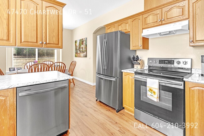 Photo - Rancher in Little Mountain Neighbourhood