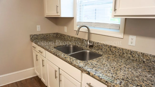 4BR/2BA Home Downtown Near Brooklyn Arts District - $1,750/month - Pet Friendly*
