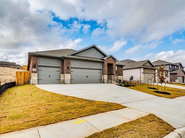 Photo - 227 Cathedral Mountain Dr