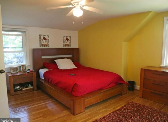 Photo - 6011 Ryland Dr