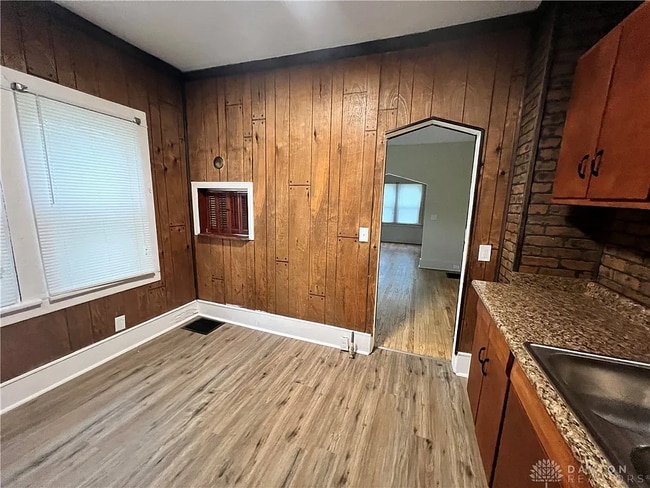 Photo - 3234 Oakridge Dr