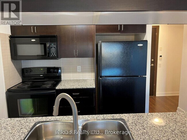 Photo - 25 Viking Ln Unit 1047