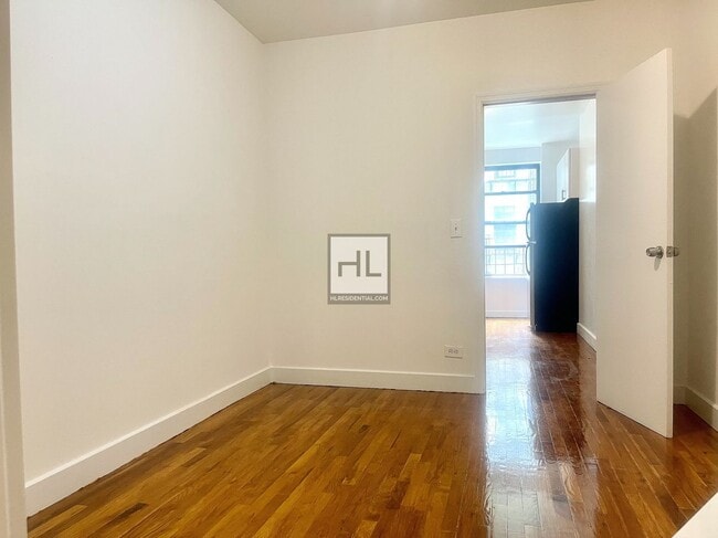 Photo - EAST 89 STREET Unit 4W